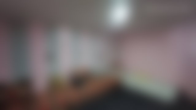 محل تجاري بثلاثة طوابق على طريق مكناس بفاس — 2