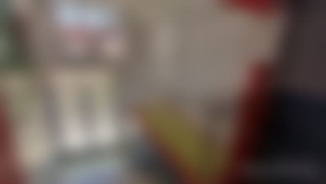محل تجاري بثلاثة طوابق على طريق مكناس بفاس — فاس