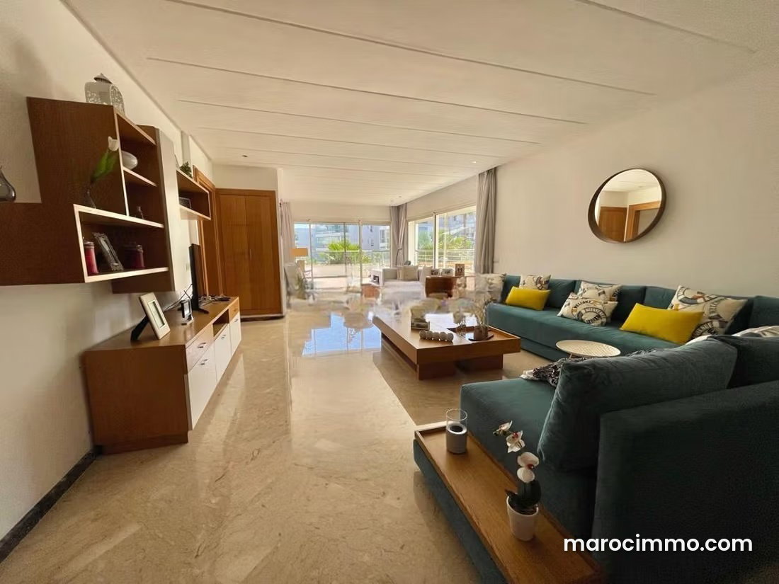 Appartement meublé à louer à Dar Bouazza, vue mer et piscine — Dar Bouazza