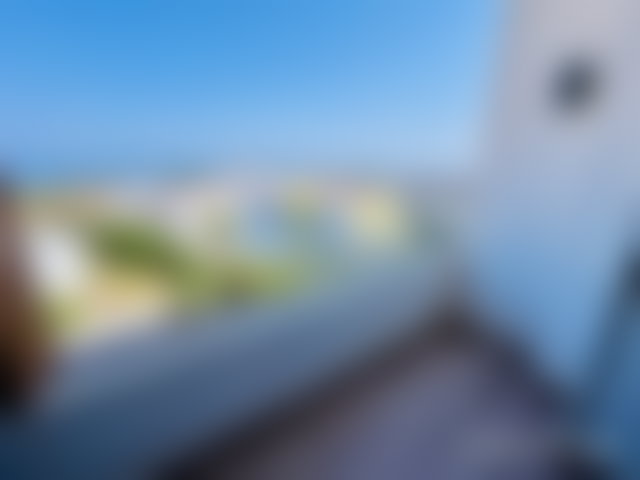 شقة عصرية مع شرفة للبيع بحي بوركون في الدار البيضاء — 2