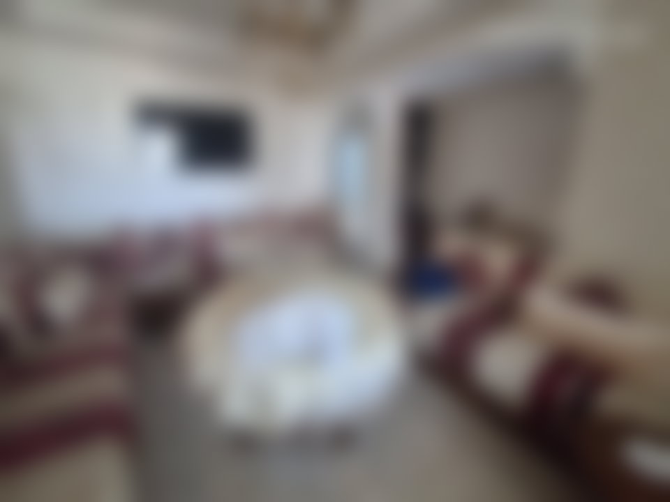 شقة مفروشة جاهزة للسكن بحي الرحمة في الدار البيضاء