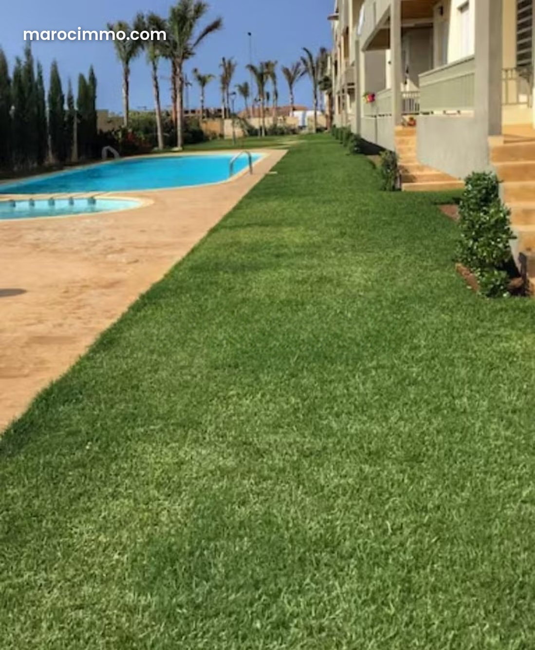 Appartement meublé avec piscine à Dar Bouazza — Dar Bouazza