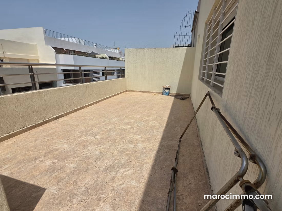 Appartement 3 pièces avec terrasse à louer à Agdal Rabat — Rabat