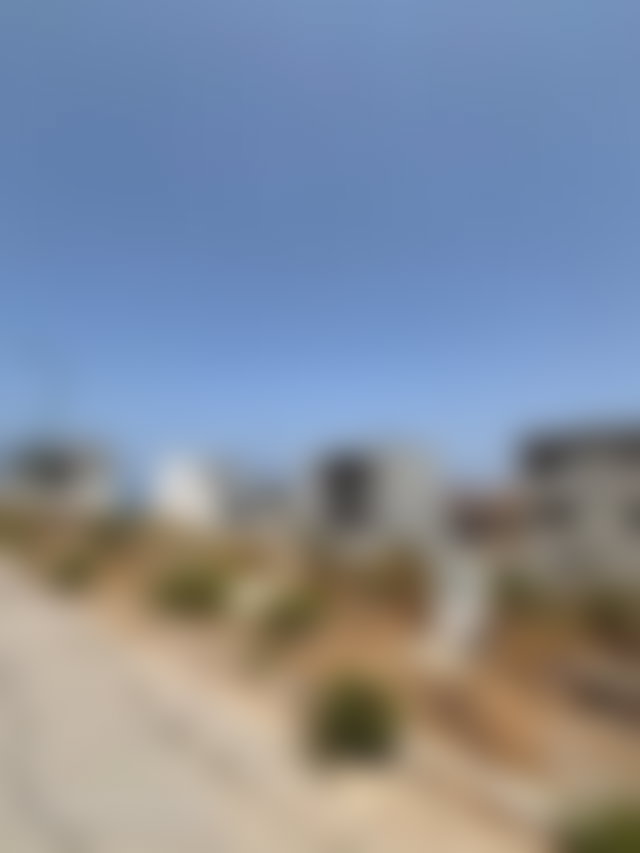 أرض مميزة لبناء فيلا بحي مالاباطا في طنجة — 3