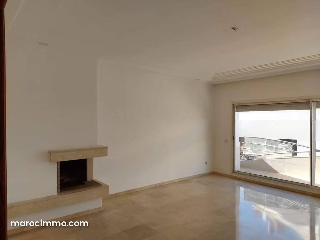 Appartement de standing avec terrasse à Racine, Casablanca — Casablanca