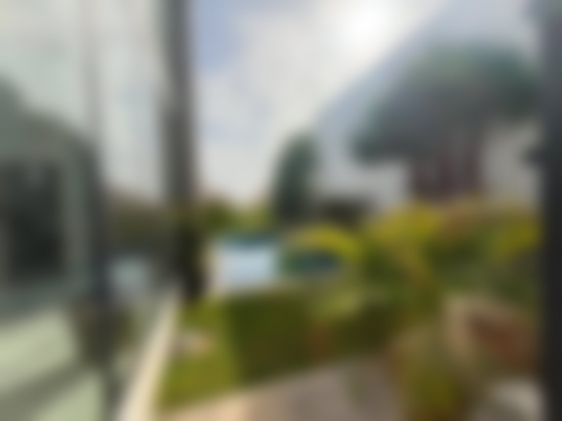 Furnished villa with pool and garden for rent in Souissi, Rabat